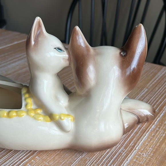 Vintage Hull Pottery Siamese Momma Cat & Kitten Planter USA - Picture 8 of 16